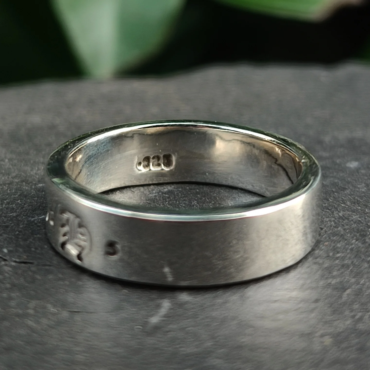 925 Silver Hallmark Ring - Image 4