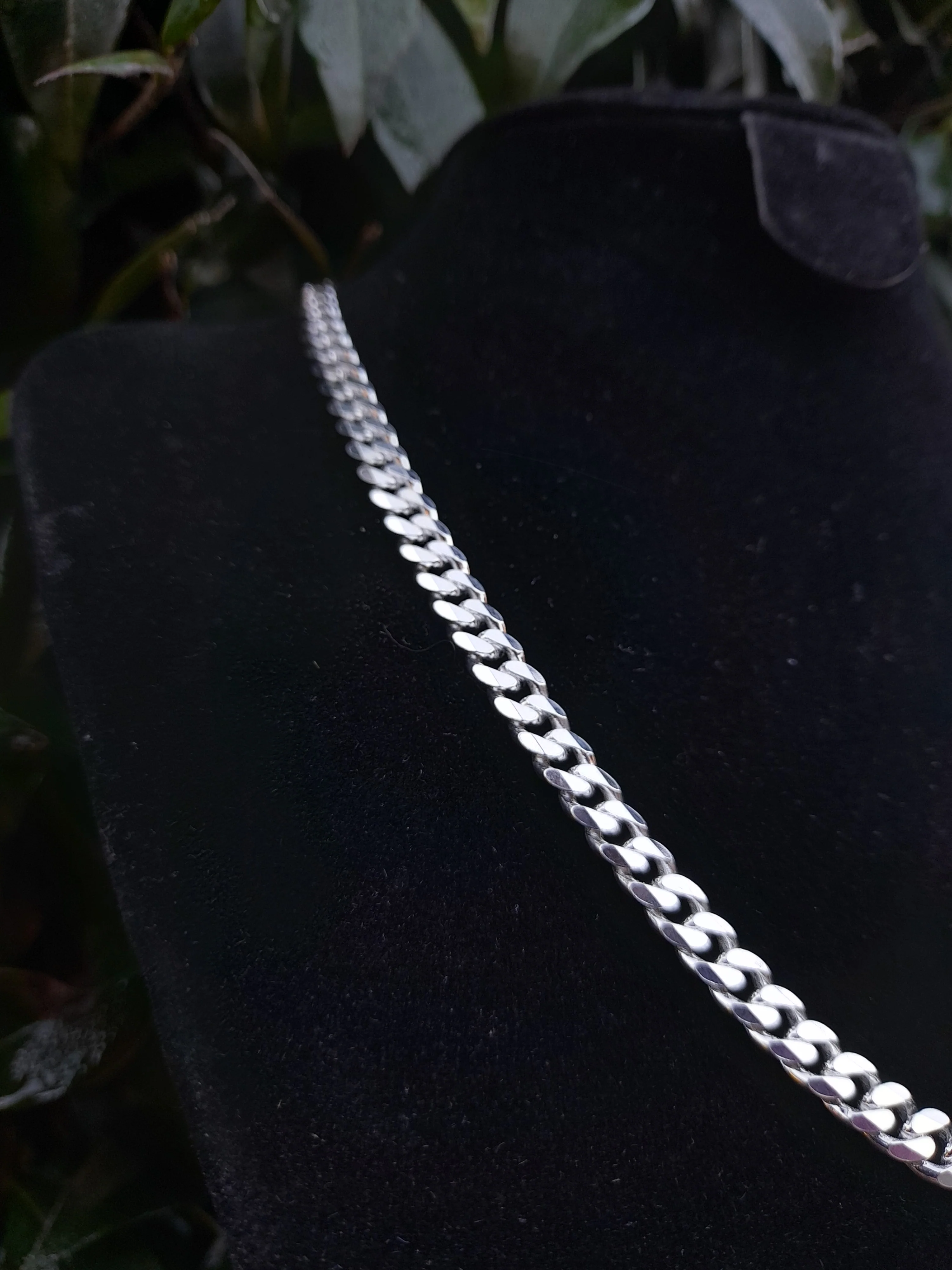 Heavy Silver Curb Chain - Image 3