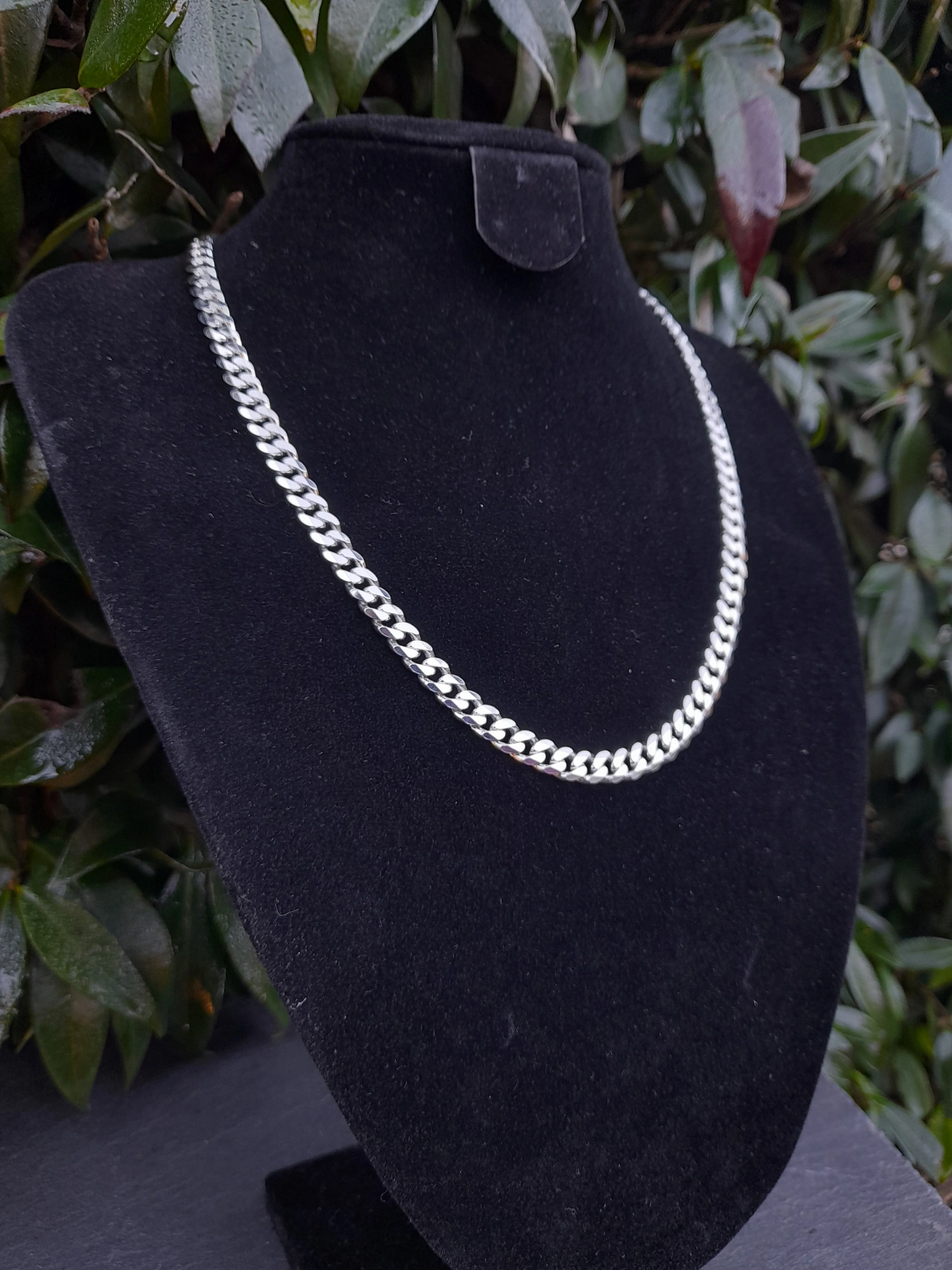 Heavy Silver Curb Chain - Image 5