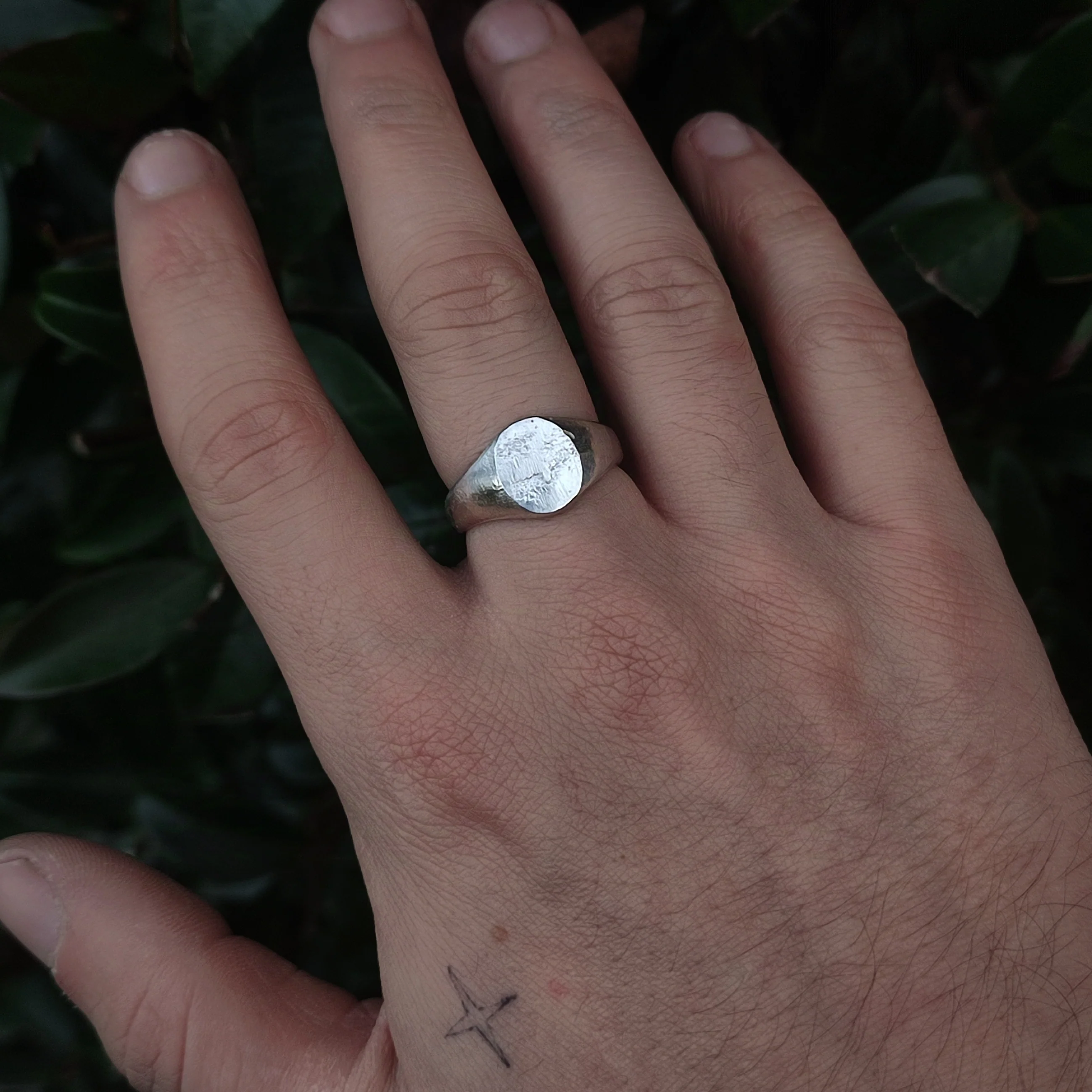 Raw Oval Signet - Image 6