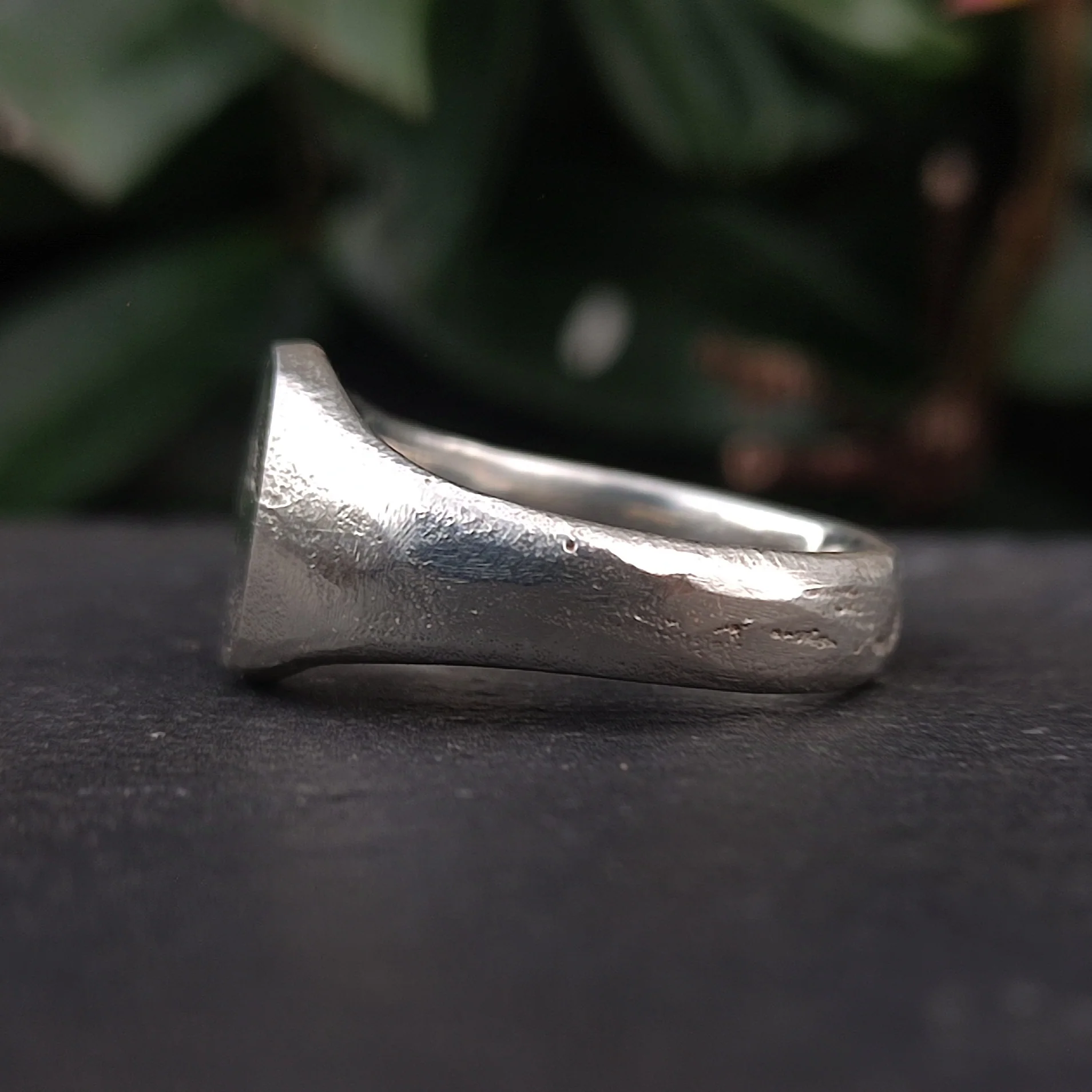 Raw Oval Signet - Image 7