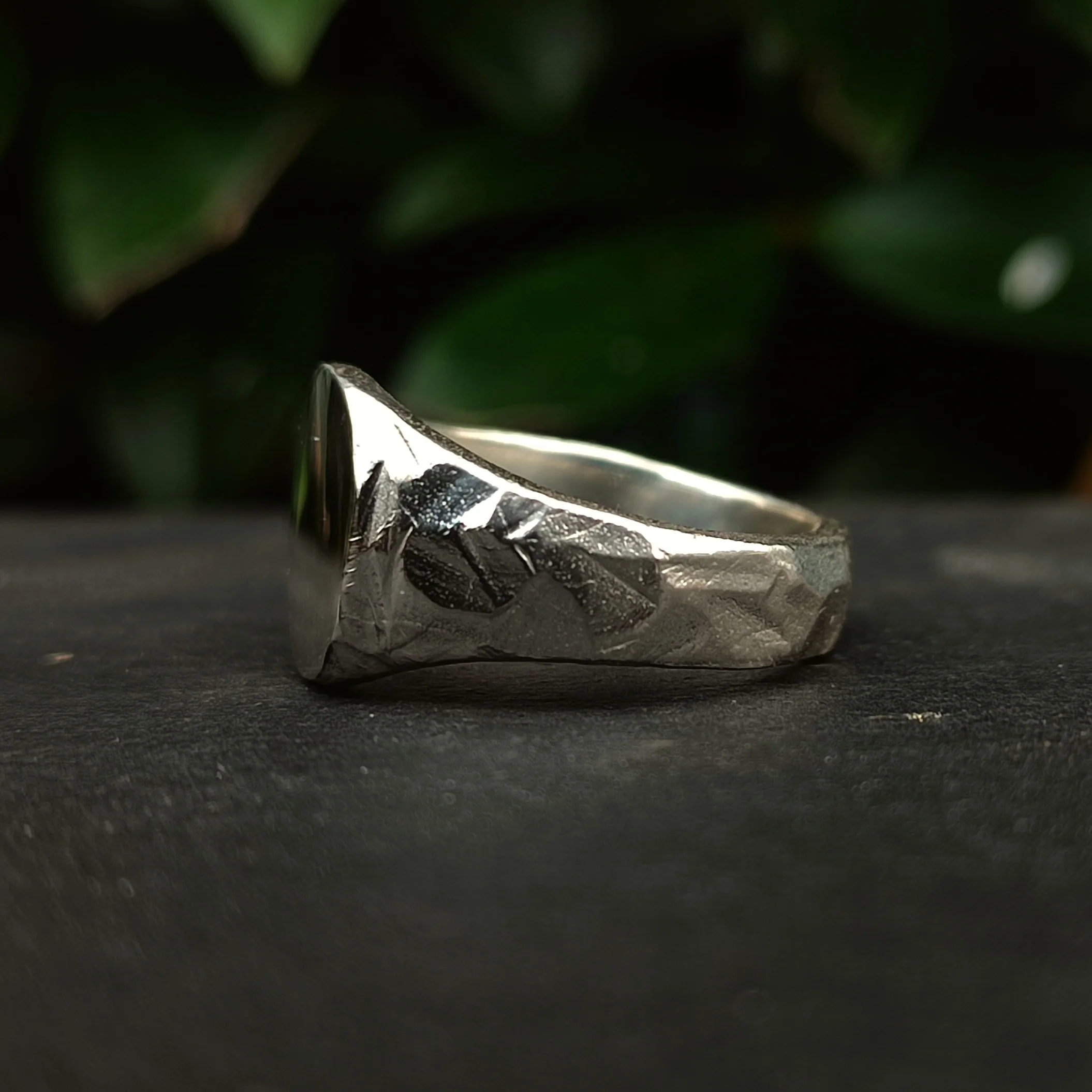 Oval Rock Signet - Image 3